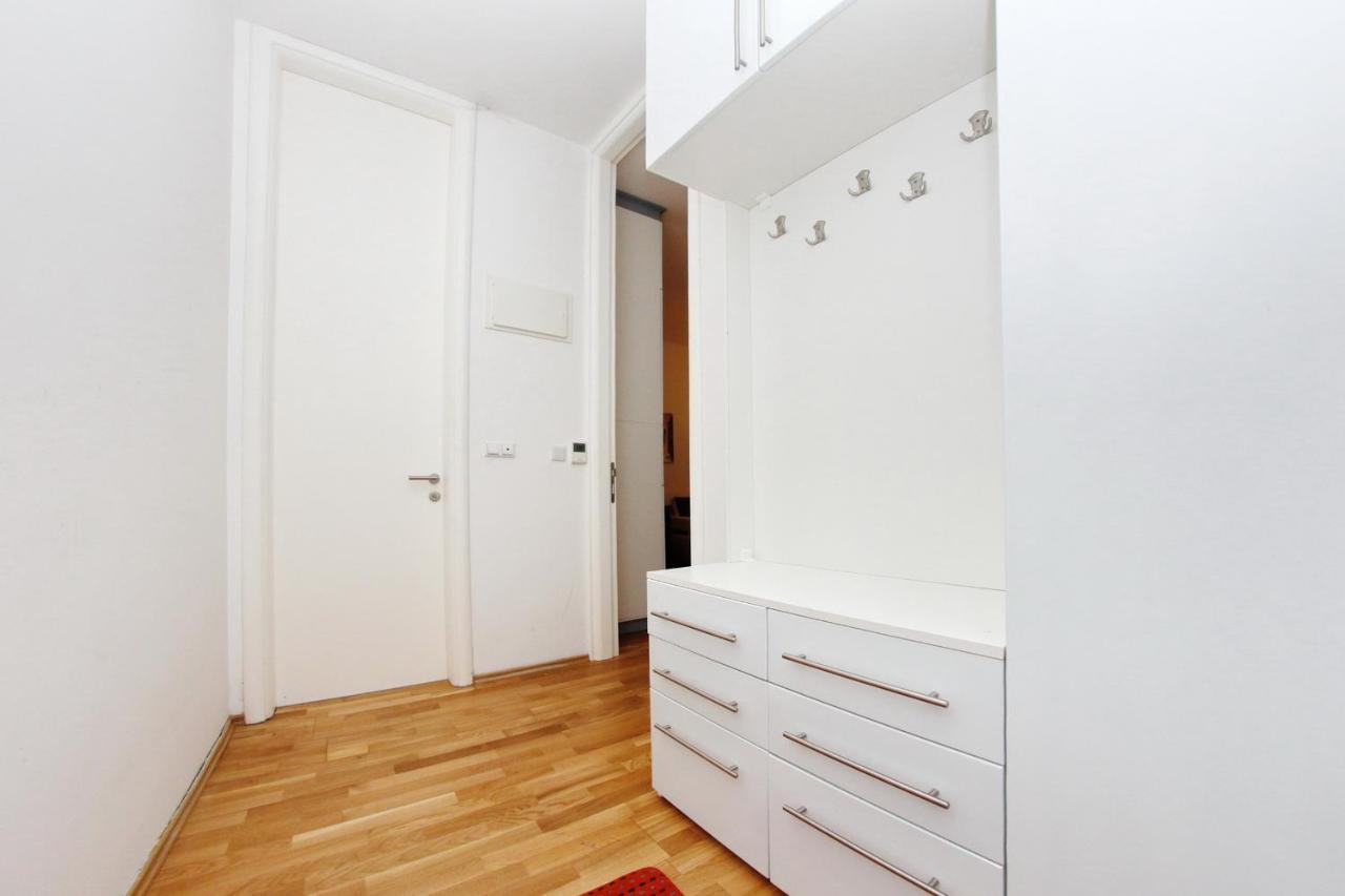 Apartman Centar- Free Parking Apartment Sarajevo Exterior photo